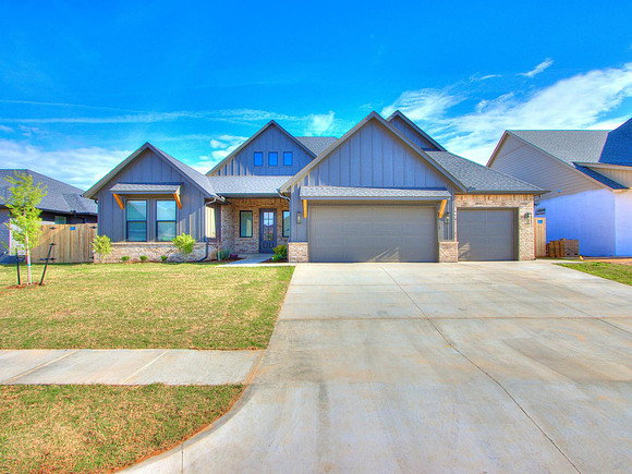 Modern Farmhouse Exterior